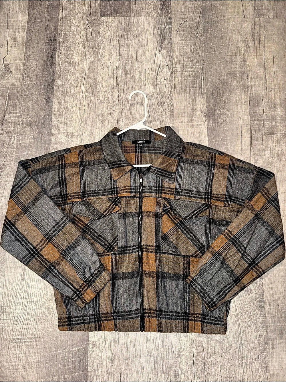 MINE Women’s Plaid Zip Front Fleece Jacket Collared Pockets Gray Brown L